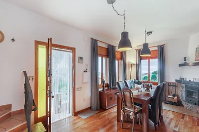 Moderne Villa in Tordera mit privatem Pool