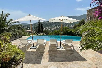 Schöne Villa in Cavalaire sur Mer mit...