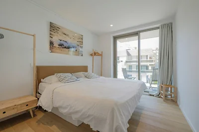 Elegant appartement met zijdelings zeezicht