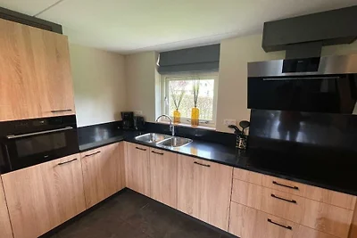 Villa in Medemblik met terras en wifi.