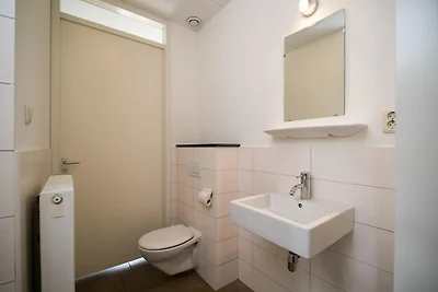 Schwanzwedelnde Flucht zum See