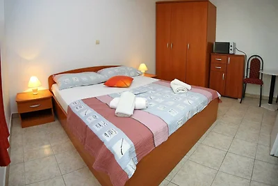 Apartments & Rooms Villa Petra - Double Room ...