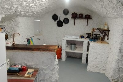 Cosy cave house in Cullar with garden