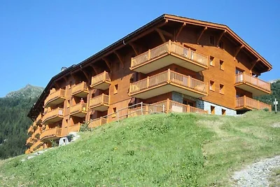 Wohnung in den Alpen mit Pool und Skizugang