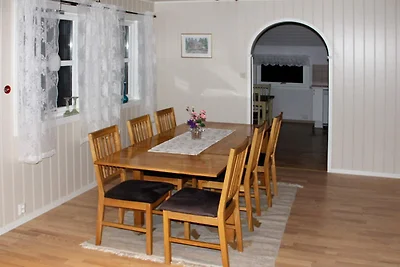 5 osob apartament w Selsøyvik