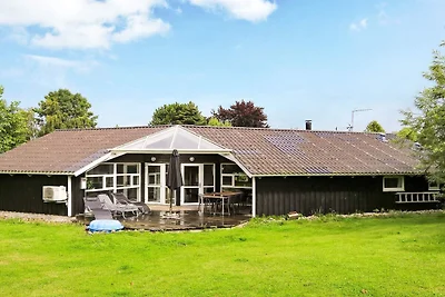 8 Personen Ferienhaus in Gilleleje