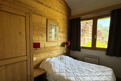 Geräumiges Apartment · Direkter Zugang zur Sk...