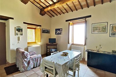 Mooie vakantiewoning in Assisi met een tuin