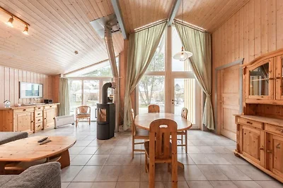 Ferienhaus mit Sauna im Ferienpark Mirow