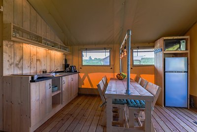 Glampingzelt mit Küche auf dem IJsselmeer