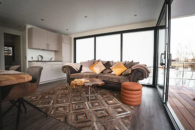 Schönes Hausboot in Höxter