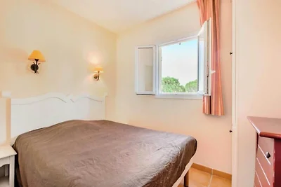 Wohnung in der Provence mit beheiztem Pool