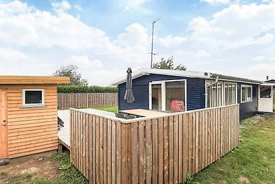5 Personen Ferienhaus in Karrebæksminde-By...