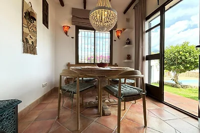 Villa in Nerja mit Pool und Garten