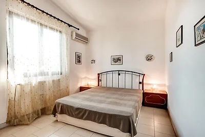 Vakantiewoning in Paralia Avlidos bij zee