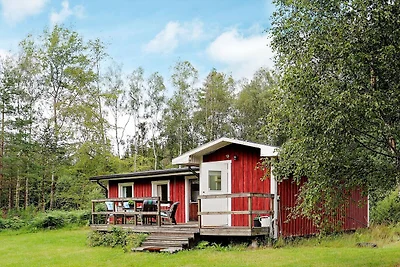 4 persone case ad ÖRKELJUNGA