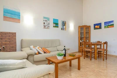 Filippi - Apartment In Es Mercadal.