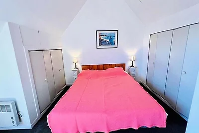 Wohnung in Frankreich mit Pool und Strand