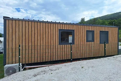 Mobilheim in der österreichischen Landschaft