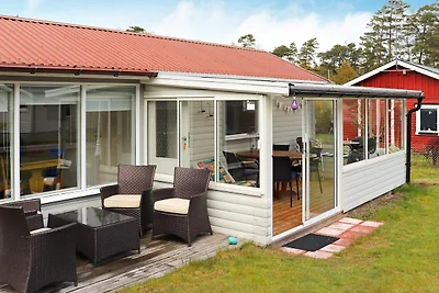 5 persone case ad MELLBYSTRAND