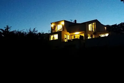 Ferienhaus in Kladno mit privatem Pool