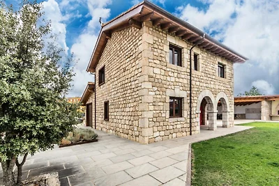 Villa in der Nähe von Burgos mit Grill und...