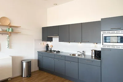 Appartamento moderno con vista mare