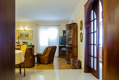 Apartment Paco - Three-Bedroom Apartment with...
