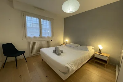 Stilvolles 2-Zimmer-Apartment mit Balkon