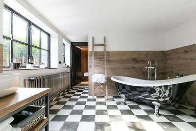 Luxuriöses Ferienhaus Room No. 35