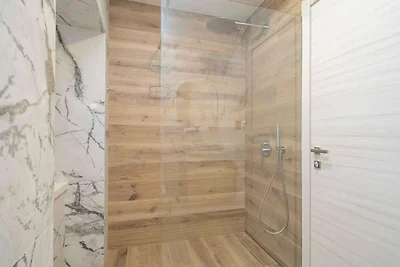 Apartments Villa Royale - Studio Apartment wi...