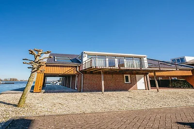 Penthouse mit Seeblick