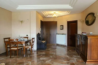 Appartement met terrazzo in Capodimonte