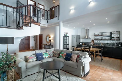 Haus in Nerja mit Pool und Meerblick