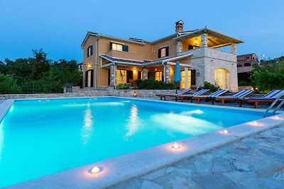 Ferienhaus in Porec mit Schwimmbecken