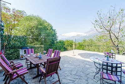 Stone House ''DiMaTo'' - Four Bedroom Holiday...