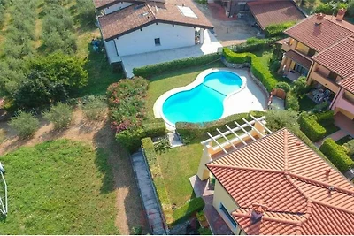 Villa mit 2 Schlafzimmer