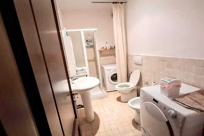 Incantevole casale in pietra in stile toscano...