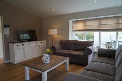 Wunderschönes Ferienhaus am Meer für fünf...