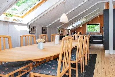10 Personen Ferienhaus in Juelsminde-By Traum