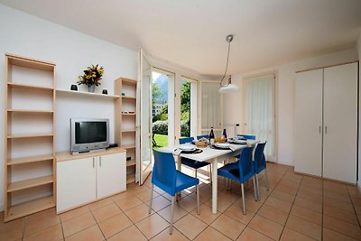 Appartement in Porlezza met balkon of tuin-vo...