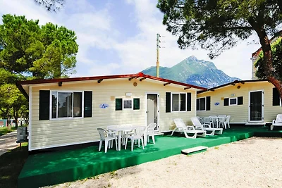 Casa mobile presso il campeggio Toscolano a T...