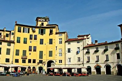 Lucca Living: Stijl en Traditie