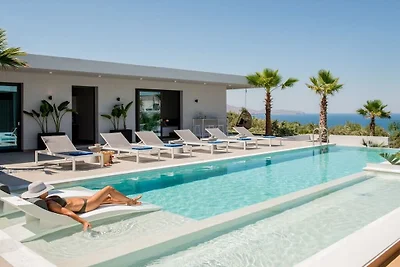 Villa in Kissamos mit Schwimmbecken