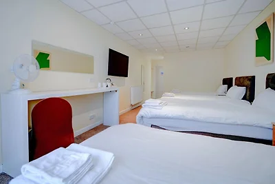 Deluxe Quad Room