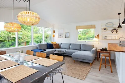 6 Personen Ferienhaus in Karrebæksminde-By...