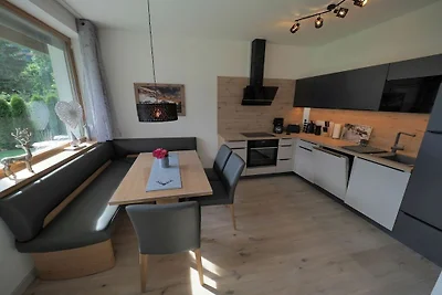 Appartamento per vacanze a Lofer con piscina
