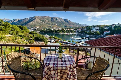 Apartment mit Balkon und Meerblick