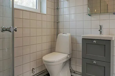 10 persone case ad Rockneby