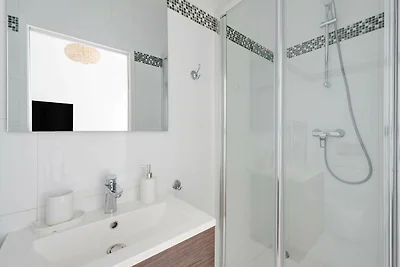 Gemütliche Wohnung -1BR-2P- Suresnes